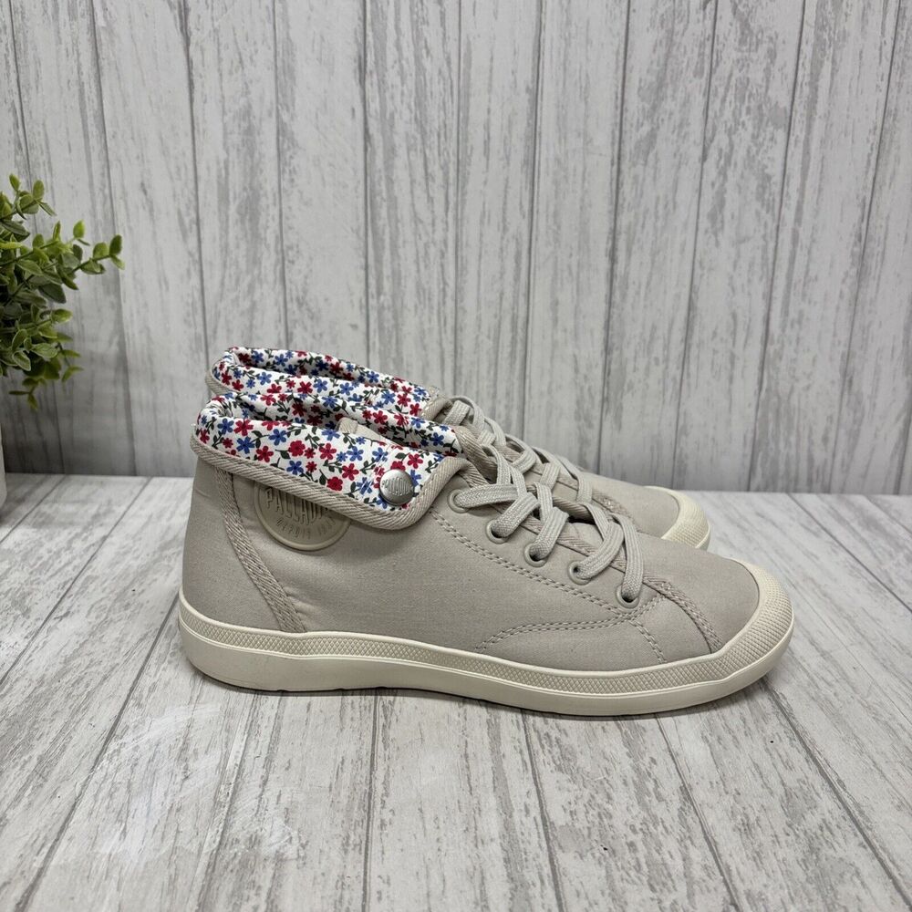 Womens Size 7 Palladium Sneakers Grey NWOB